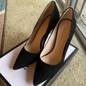 Nine West Tatiana black suede pumps
